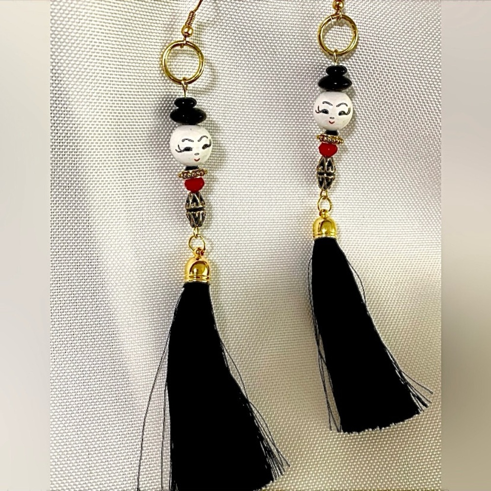 Colorful Tassel Theater Girl Beaded Earrings